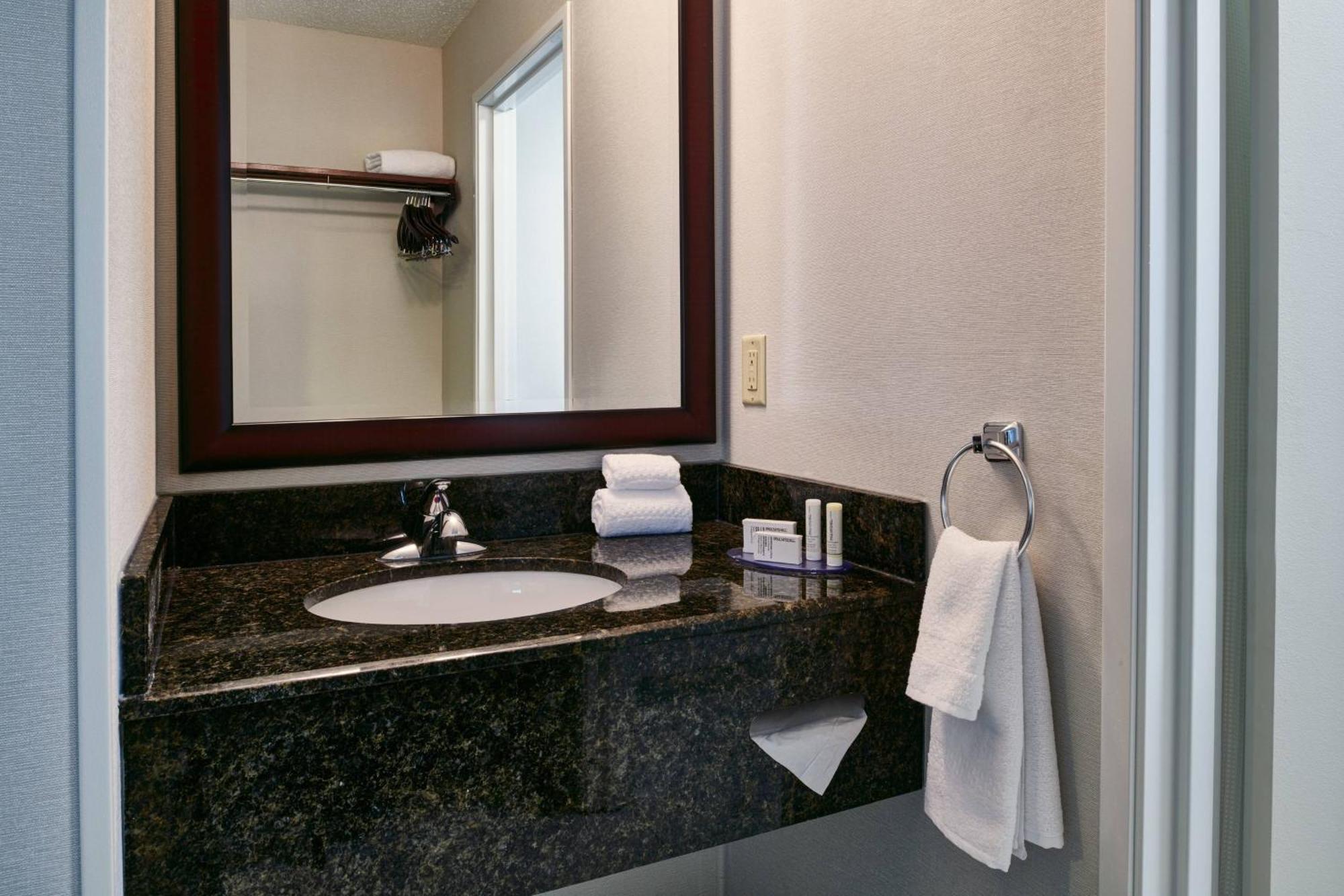 Fairfield Inn & Suites Detroit Livonia Luaran gambar